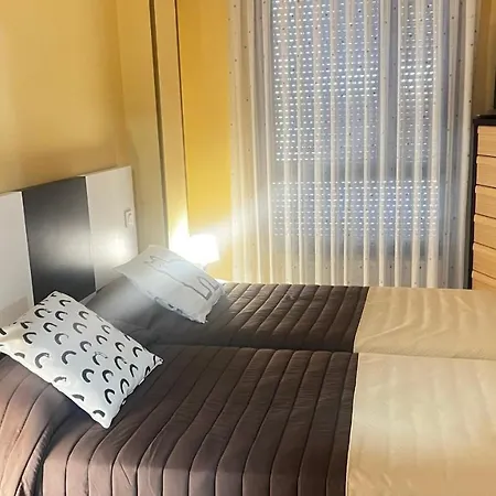 El Primero G - Aljaferia Apartmán *